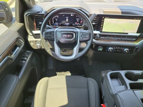 Used 2023 GMC Sierra 1500 Elevation AWD/4WD image 16