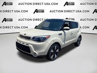 Used 2015 Kia Soul ! w/ Sun & Sound Package