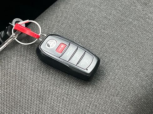 Used 2025 Toyota Camry LE image 22