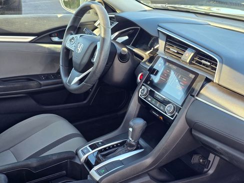 Used 2017 Honda Civic EX image 36