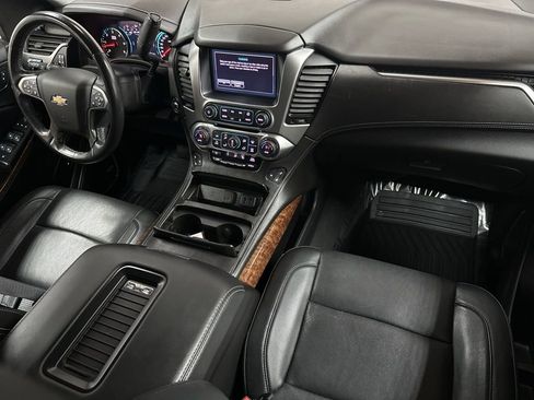 Used 2020 Chevrolet Tahoe Premier AWD/4WD image 11