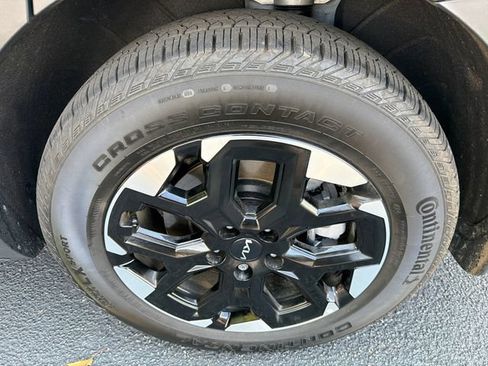 Used 2026 Kia Sorento S w/ S Panoramic Sunroof Package FWD image 19