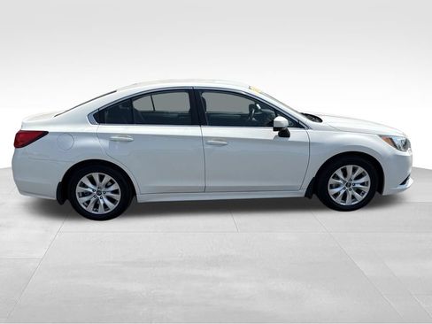 Used 2015 Subaru Legacy 2.5i Premium AWD/4WD image 7