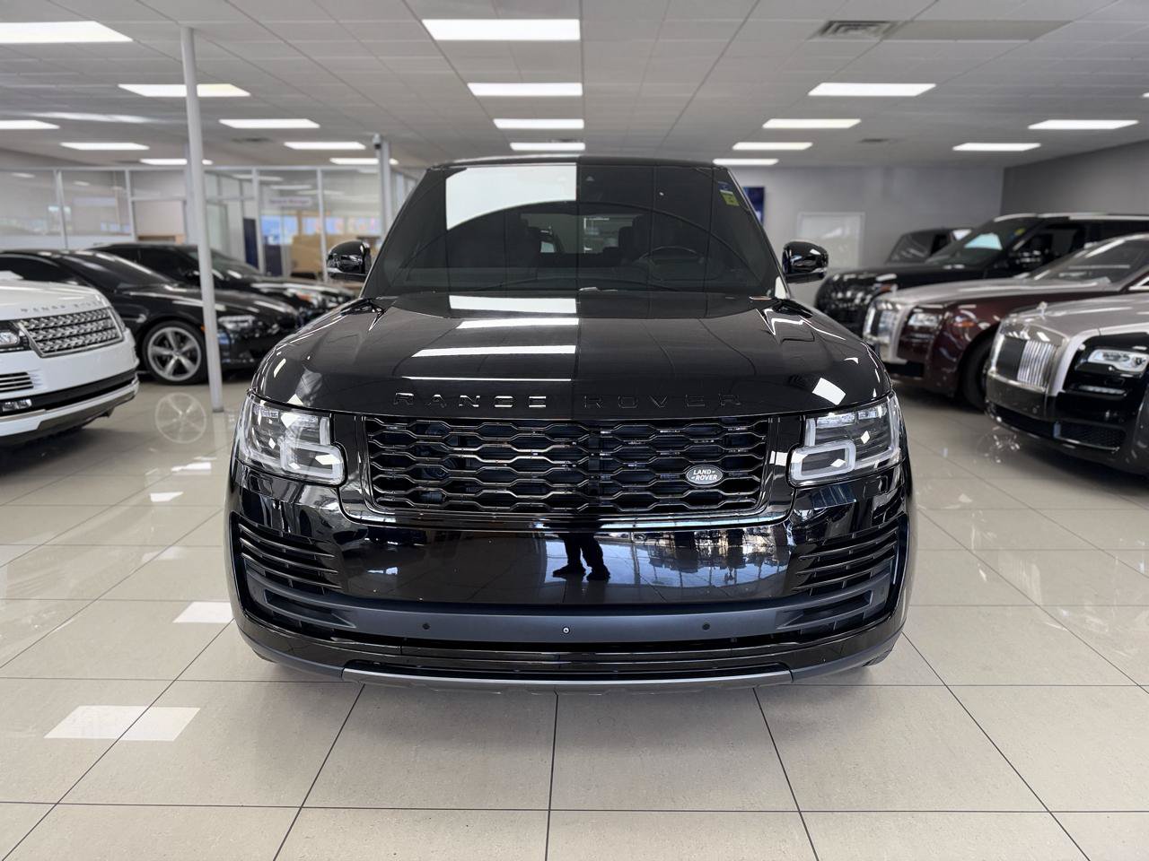 Used 2019 Land Rover Range Rover Long Wheelbase Autobiography AWD/4WD image 5