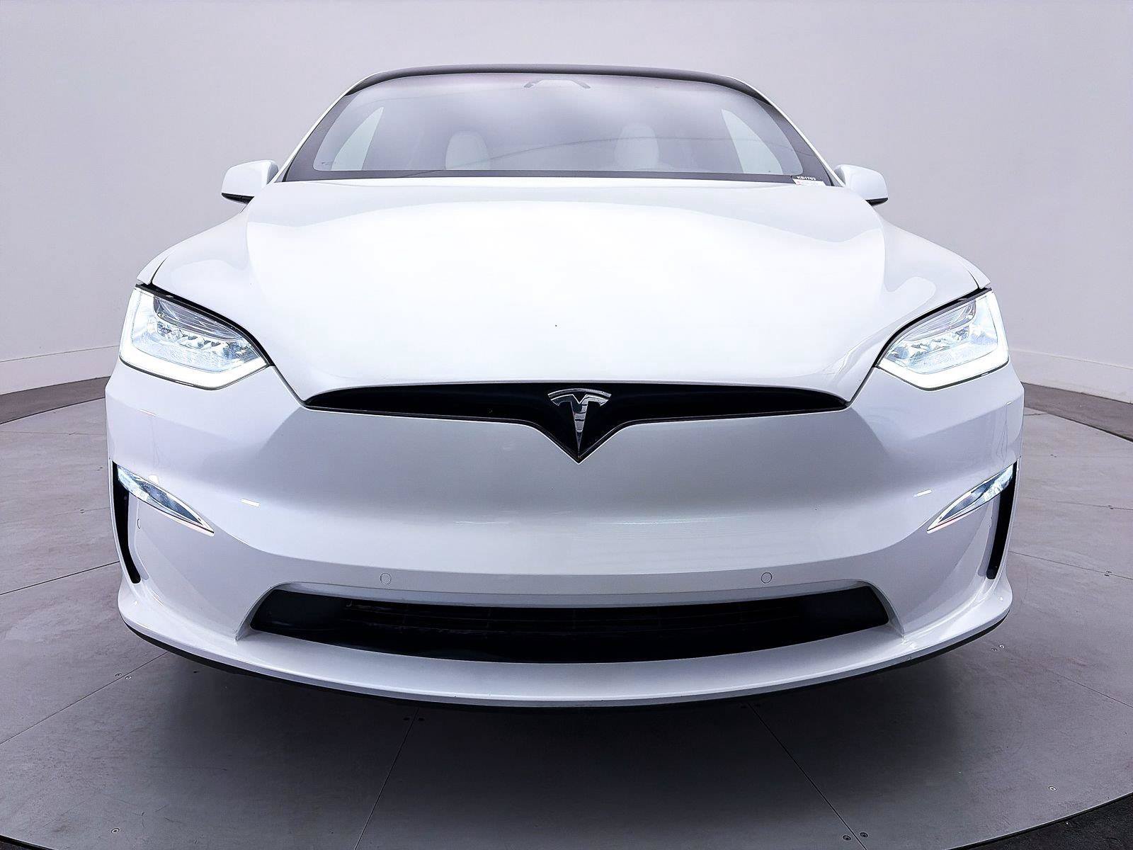 Used 2022 Tesla Model X Plaid AWD/4WD image 17