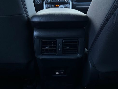 Used 2025 Toyota RAV4 XLE image 13