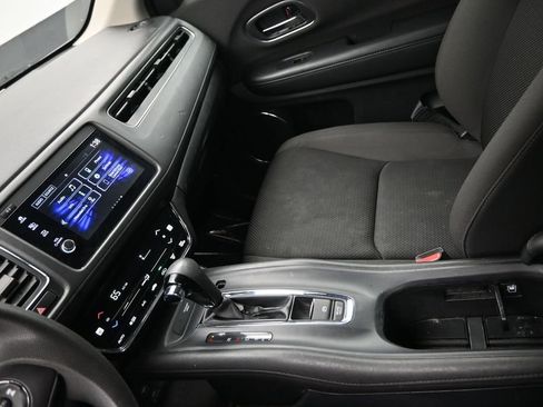 Used 2022 Honda HR-V EX image 18