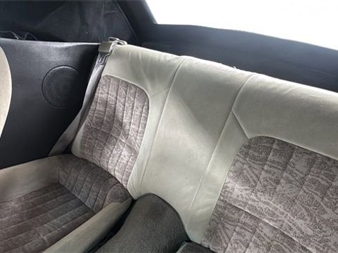 Used 2002 Chevrolet Camaro LT image 13