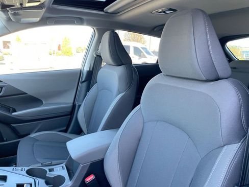 Used 2026 Subaru Crosstrek 2.0i Premium image 11