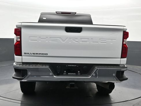 Used 2024 Chevrolet Silverado 2500 W/T w/ WT Convenience Package AWD/4WD image 4