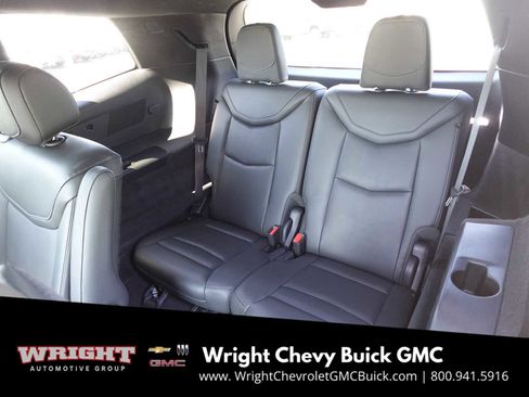 Used 2025 Cadillac XT6 Premium Luxury image 27