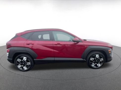 Used 2025 Hyundai Kona SEL image 16