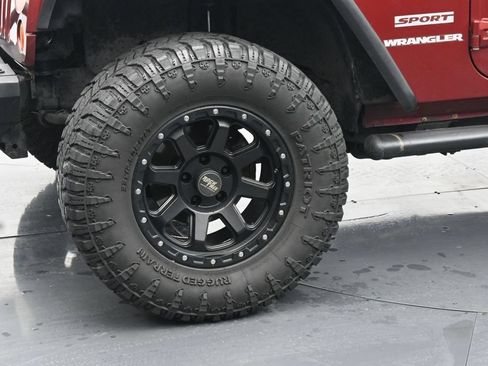 Used 2010 Jeep Wrangler Sport AWD/4WD image 12