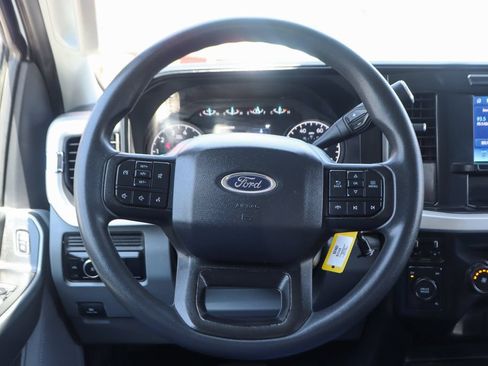 Used 2024 Ford F250 XLT AWD/4WD image 19