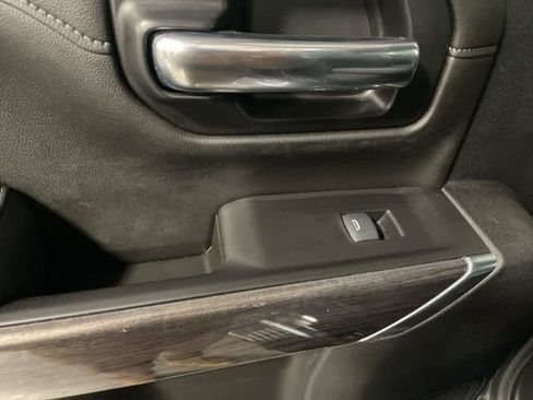 Used 2020 Chevrolet Silverado 2500 LTZ w/ LTZ Convenience Package image 49