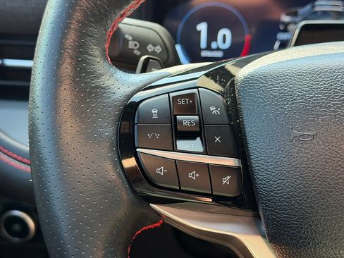 Used 2025 Ford Explorer ST AWD/4WD image 18