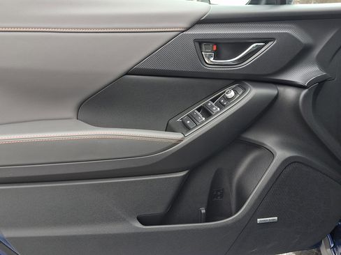 Certified 2025 Subaru Crosstrek 2.5i Limited image 12