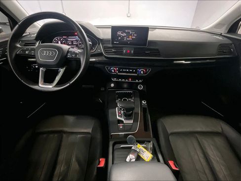 Used 2020 Audi Q5 Prestige w/ Prestige Package AWD/4WD image 17