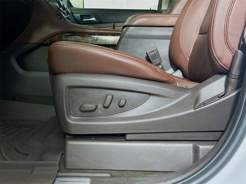 Used 2018 Chevrolet Tahoe Premier w/ Max Trailering Package image 23