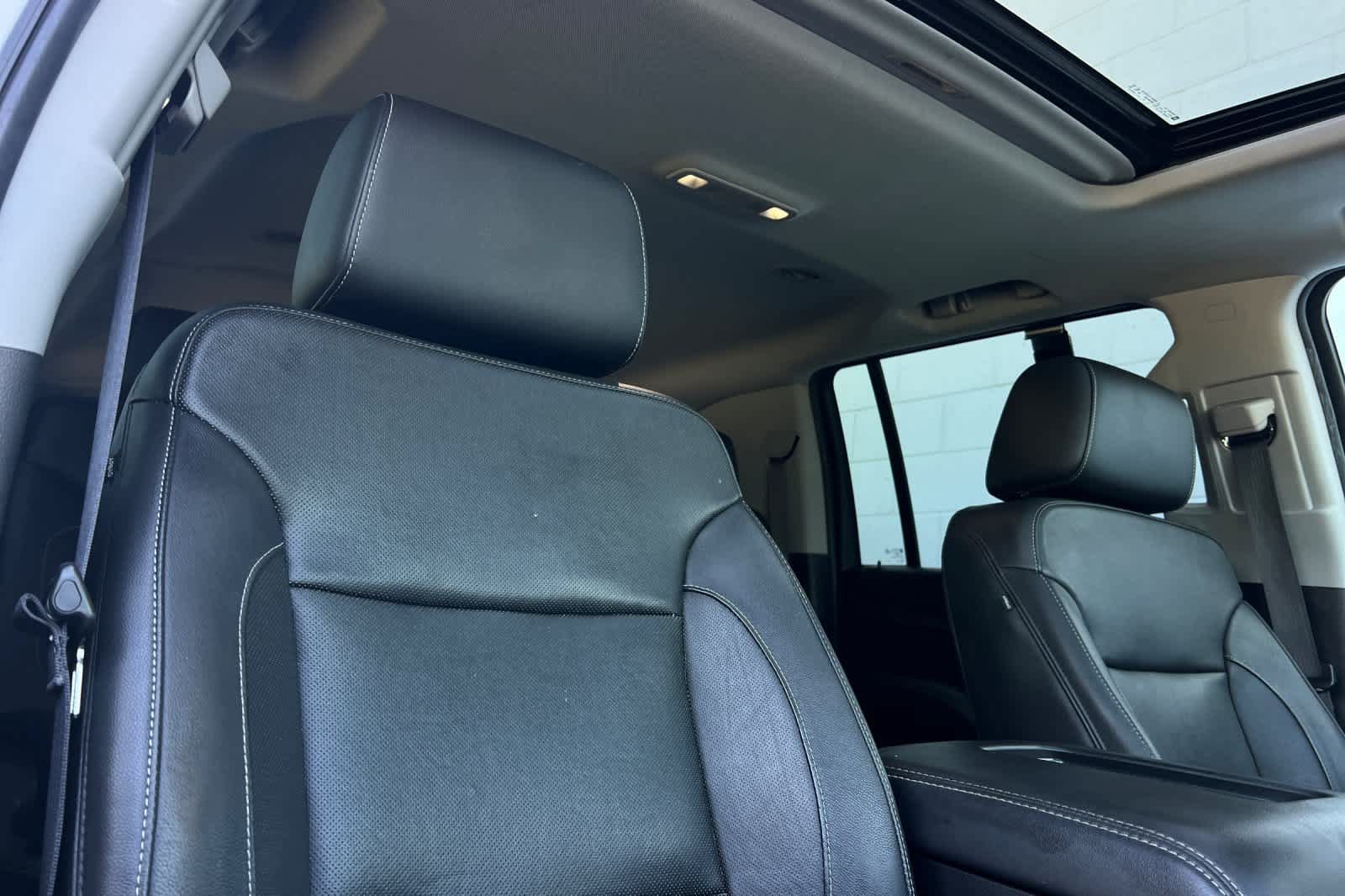 Used 2019 GMC Yukon XL SLT AWD/4WD image 21