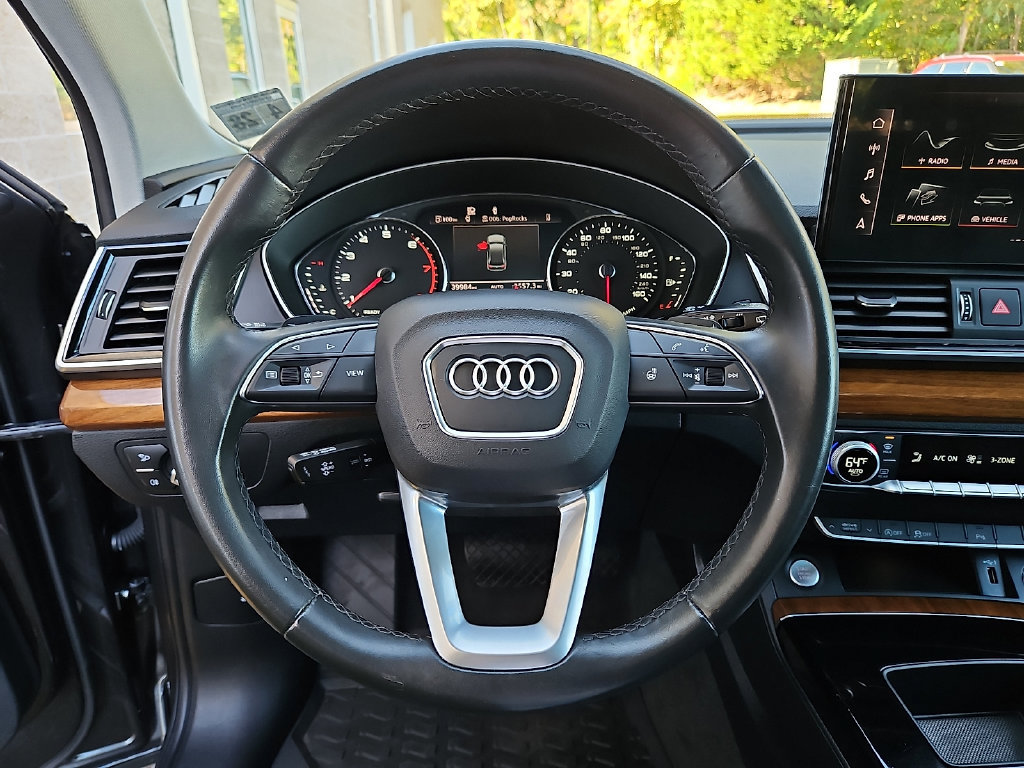 Used 2023 Audi Q5 2.0T Premium w/ Convenience Package AWD/4WD image 19