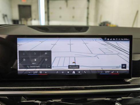 New 2026 BMW X5 xDrive50e w/ Executive Package AWD/4WD image 16