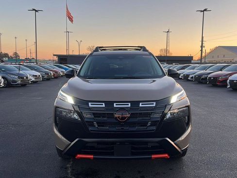 New 2026 Nissan Rogue SV image 2