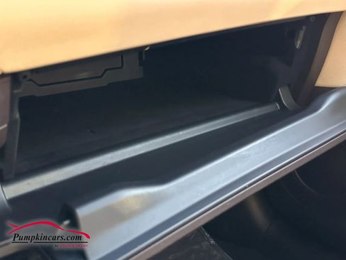 Used 2018 Lexus ES 350 w/ Navigation System Package image 36