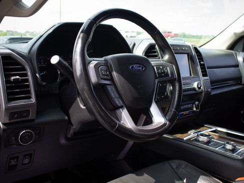 Used 2019 Ford Expedition Max Platinum AWD/4WD image 2