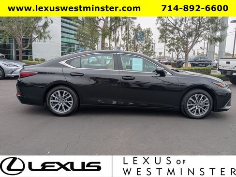 Certified 2025 Lexus ES 350 image 4