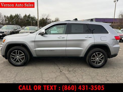 Used 2018 Jeep Grand Cherokee Limited w/ Trailer Tow Group IV image 8