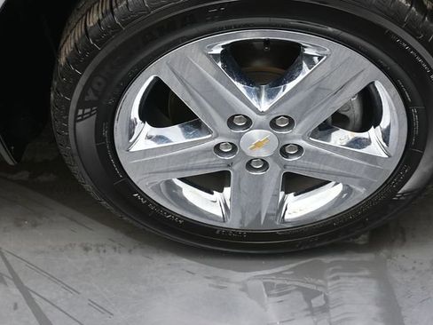 Used 2014 Chevrolet Equinox LTZ image 30