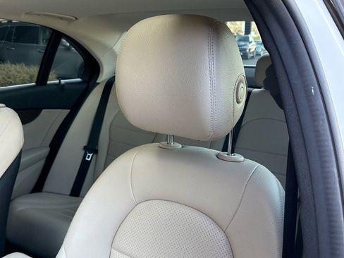 Used 2021 Mercedes-Benz C 300 Sedan image 3