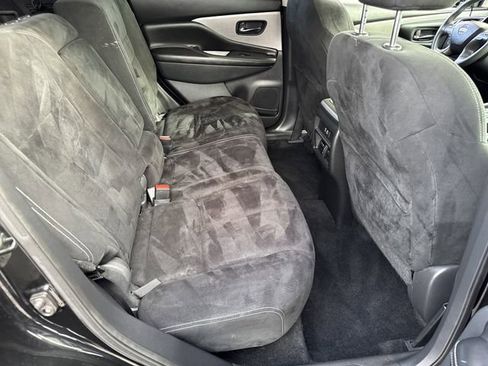 Used 2019 Nissan Murano SV w/ Premium Package image 21