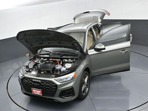 Used 2024 Audi Q5 e Premium Plus w/ Premium Plus Package image 50