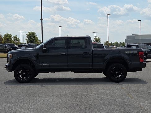 Used 2021 Ford F250 Lariat AWD/4WD image 3