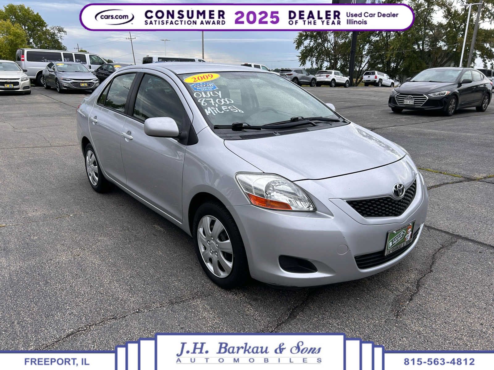 Used 2009 Toyota Yaris Sedan w/ Convenience Pkg FWD image 1