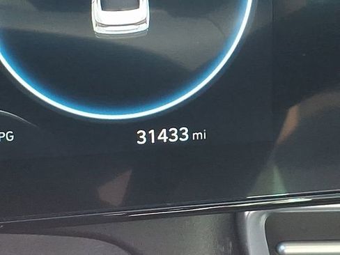 Used 2024 Hyundai Elantra SEL image 23