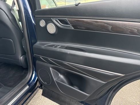 Used 2021 Genesis GV80 2.5T w/ Prestige Package 04 image 13