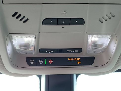 Used 2019 Chevrolet Equinox LT FWD image 20