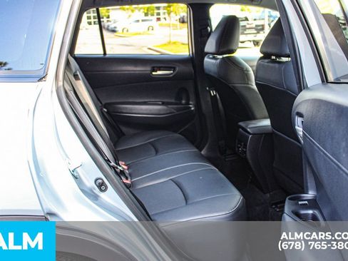 Used 2026 Toyota Corolla Cross XLE FWD image 18