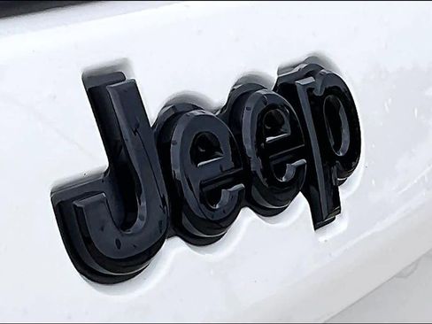 Used 2021 Jeep Compass Latitude w/ Sun and Sound Group image 29