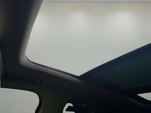 Used 2016 Lincoln MKC Reserve w/ Lincoln MKC Climate Package image 34