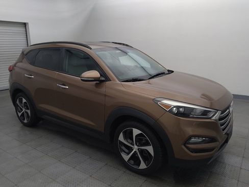 Used 2016 Hyundai Tucson Limited FWD image 11