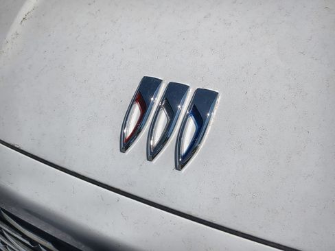 Used 2026 Buick Enclave Preferred w/ Power Package FWD image 31