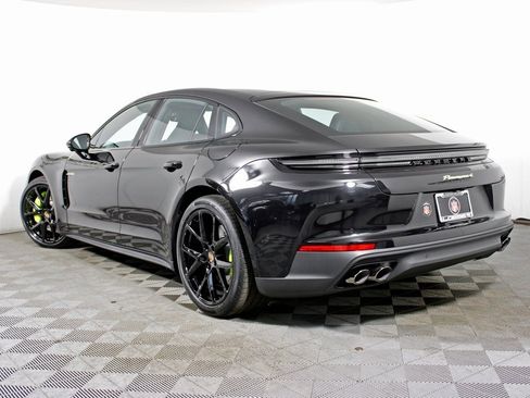 New 2026 Porsche Panamera 4 image 3