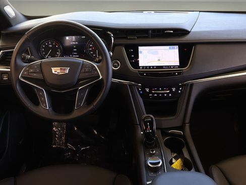 Certified 2023 Cadillac XT5 Premium Luxury w/ Technology Package image 14