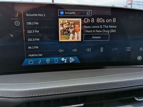 Used 2024 Cadillac XT4 Premium Luxury image 25