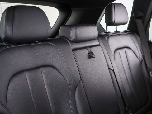 Used 2022 BMW X5 sDrive40i w/ Parking Assistance Package image 28