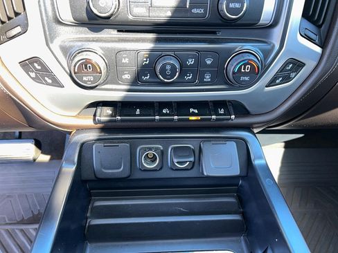 Used 2014 GMC Sierra 1500 SLT w/ SLT Crew Cab Value Package image 20